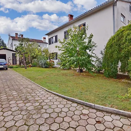 Velimir Apartment