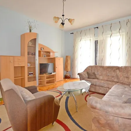 Velimir Apartment *